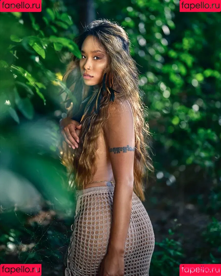 Salila Thuy Onlyfans Photo Gallery 