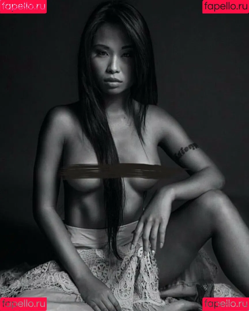 Salila Thuy Onlyfans Photo Gallery 