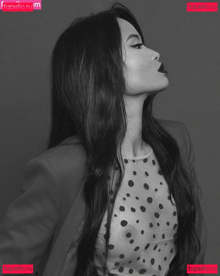 Salila Thuy Onlyfans Photo Gallery 