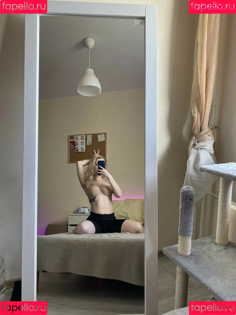 Fox_Happiness Onlyfans Photo Gallery 