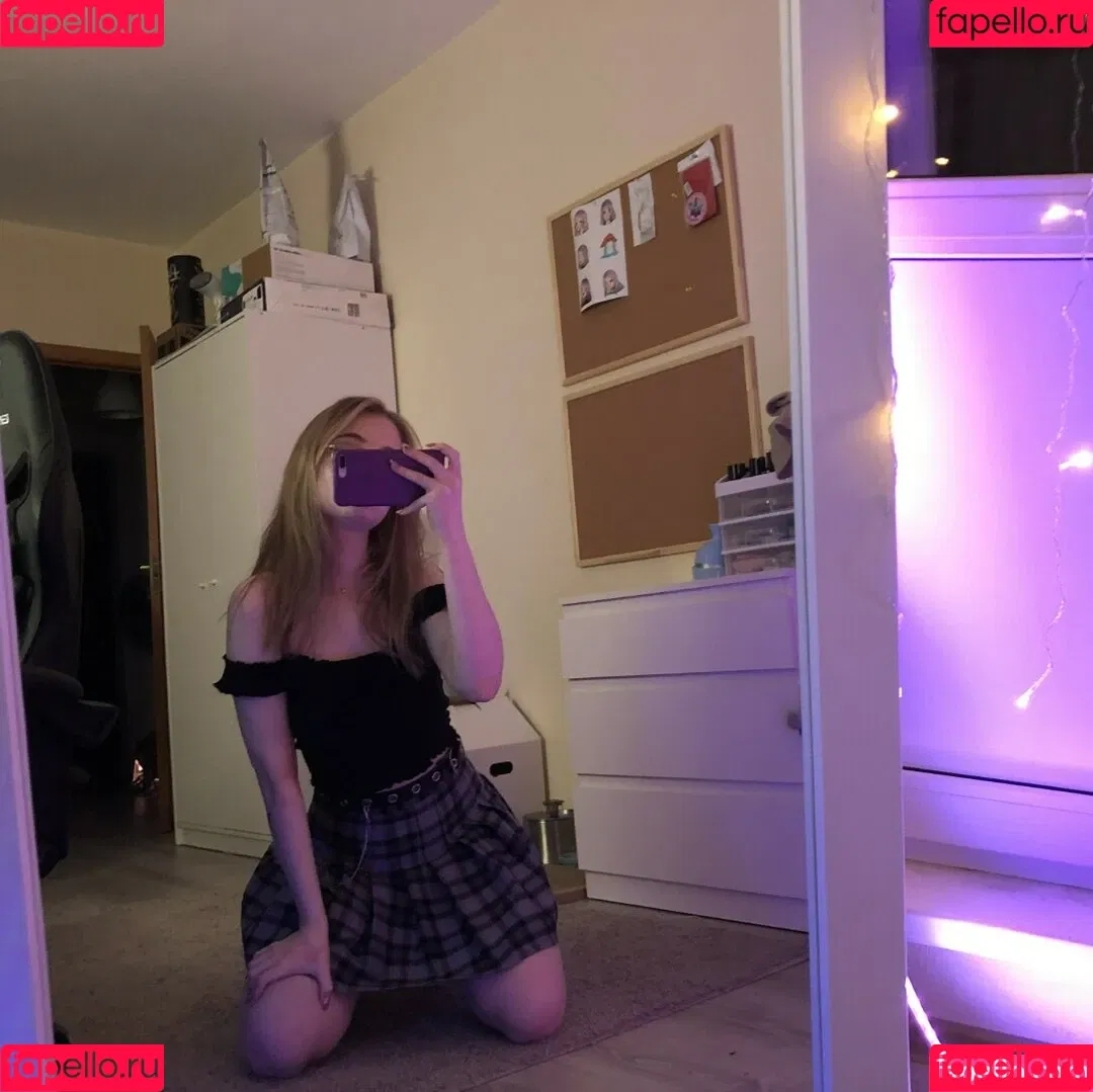 Fox_Happiness Onlyfans Photo Gallery 