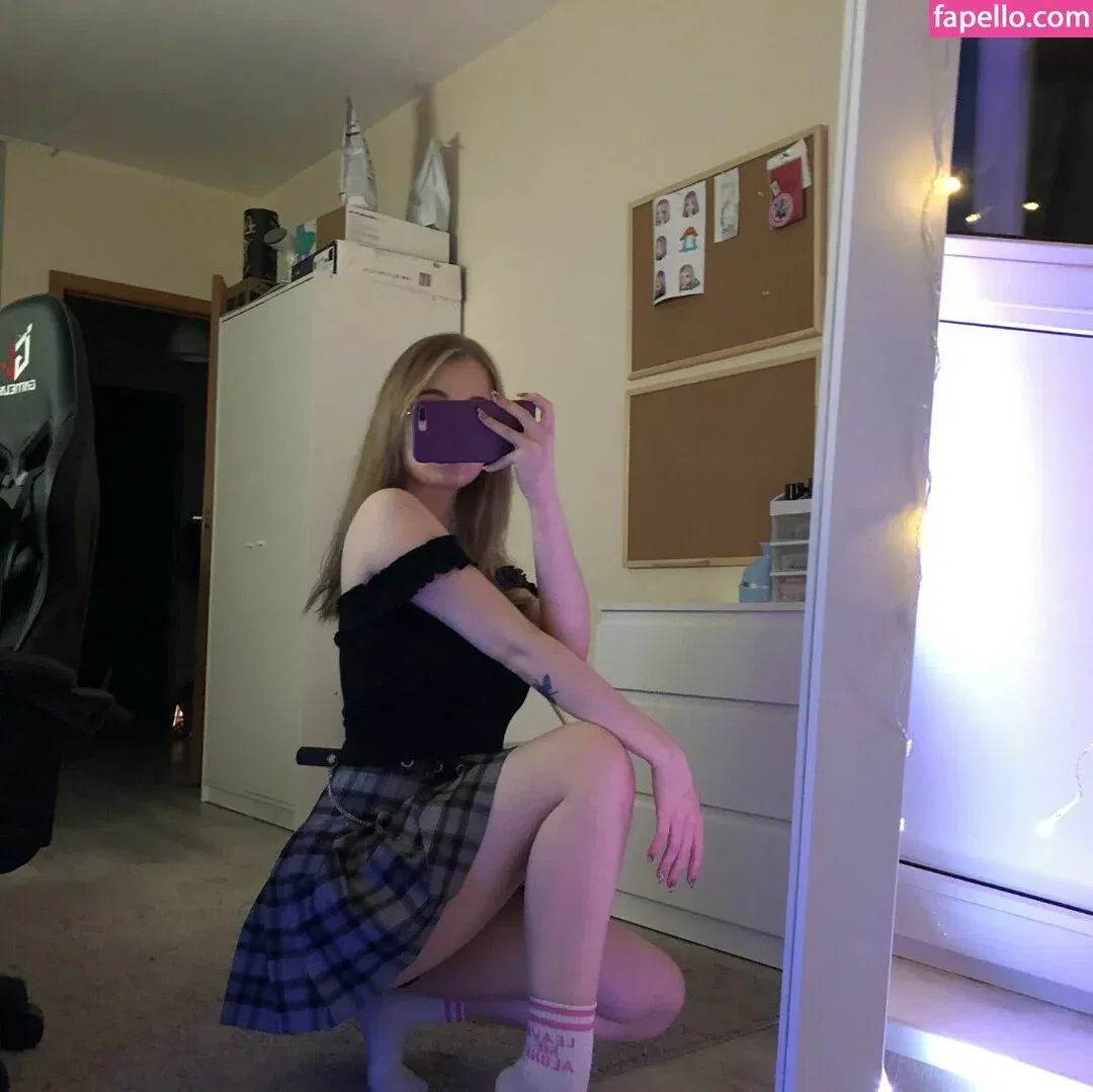 Fox_Happiness Onlyfans Photo Gallery 