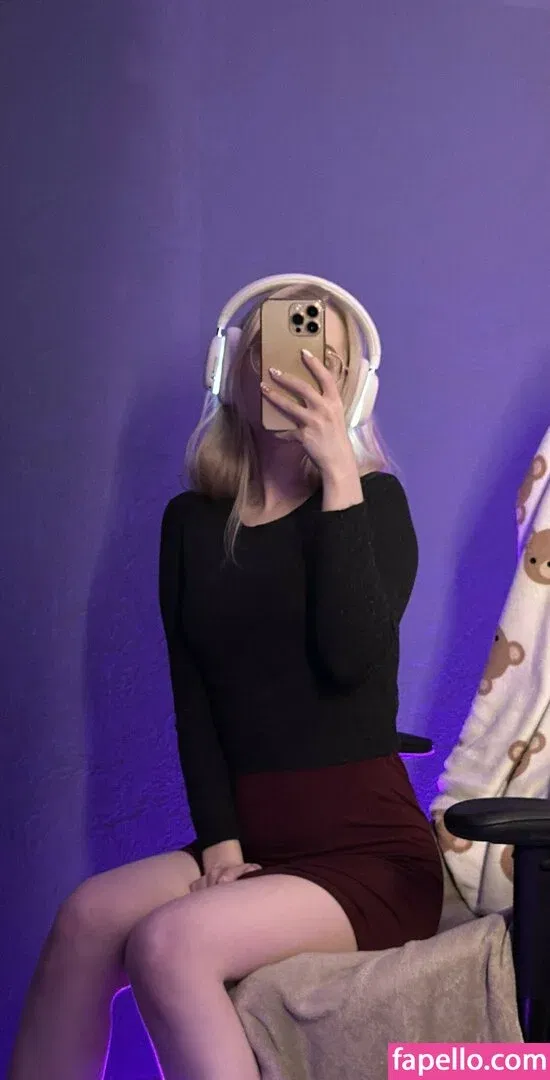 Fox_Happiness Onlyfans Photo Gallery 