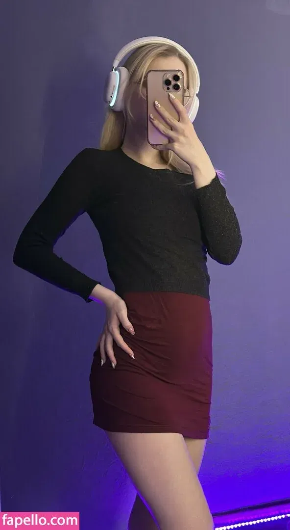 Fox_Happiness Onlyfans Photo Gallery 