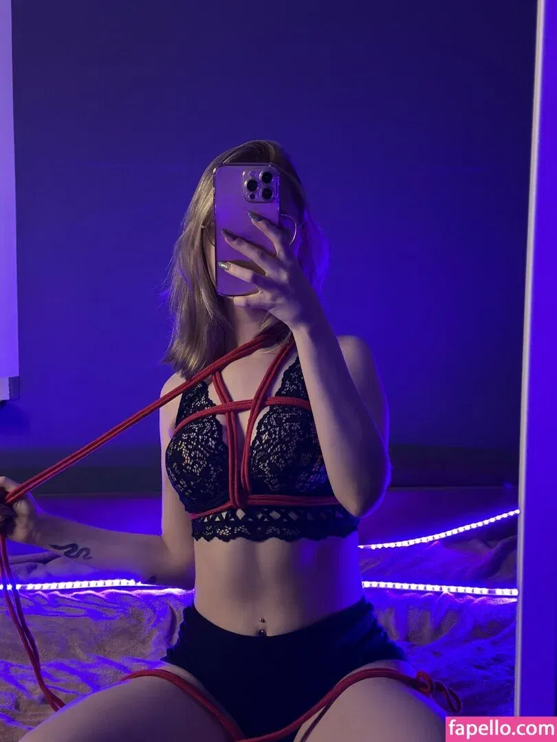 Fox_Happiness Onlyfans Photo Gallery 