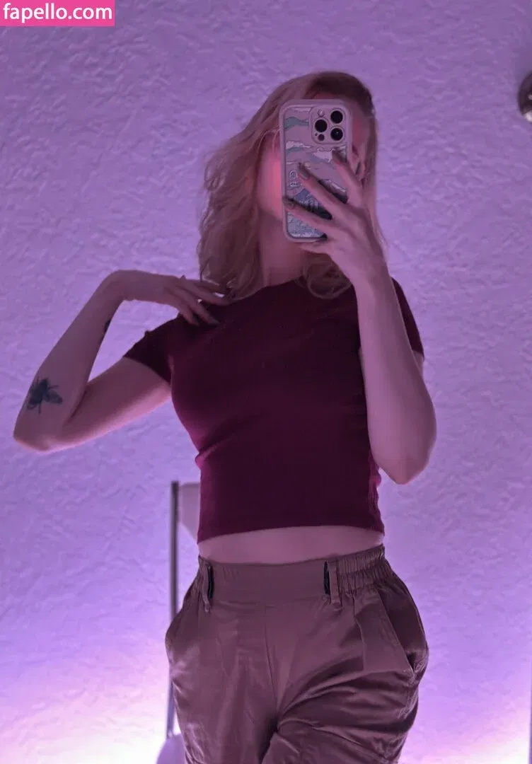 Fox_Happiness Onlyfans Photo Gallery 