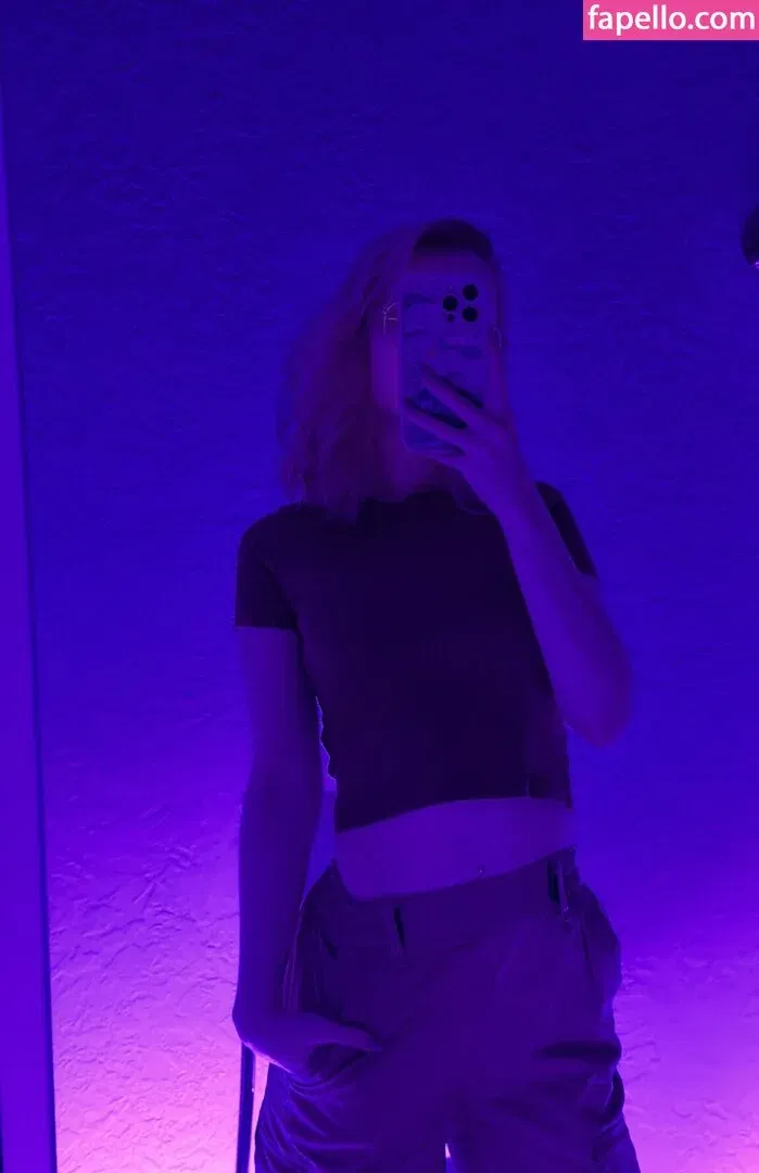 Fox_Happiness Onlyfans Photo Gallery 