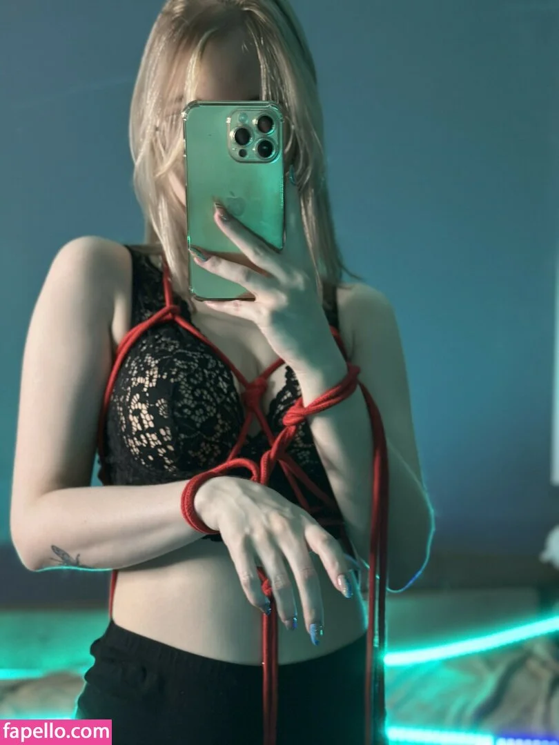 Fox_Happiness Onlyfans Photo Gallery 