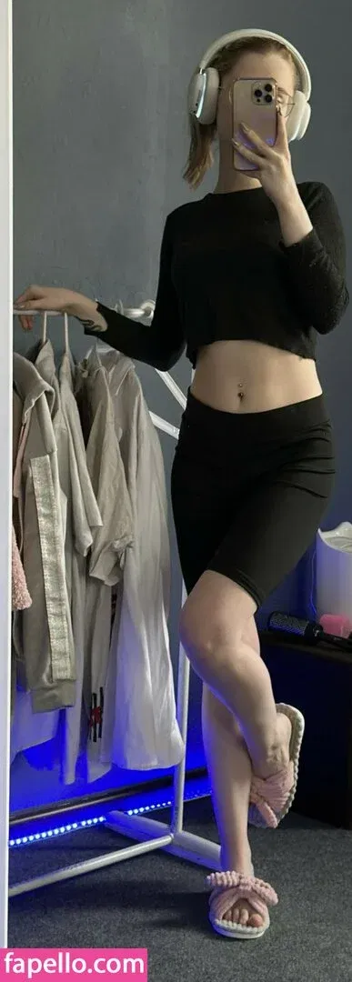 Fox_Happiness Onlyfans Photo Gallery 