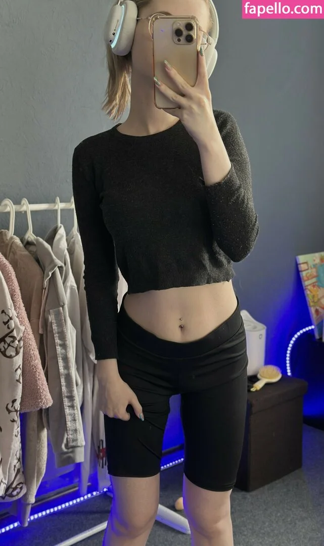 Fox_Happiness Onlyfans Photo Gallery 