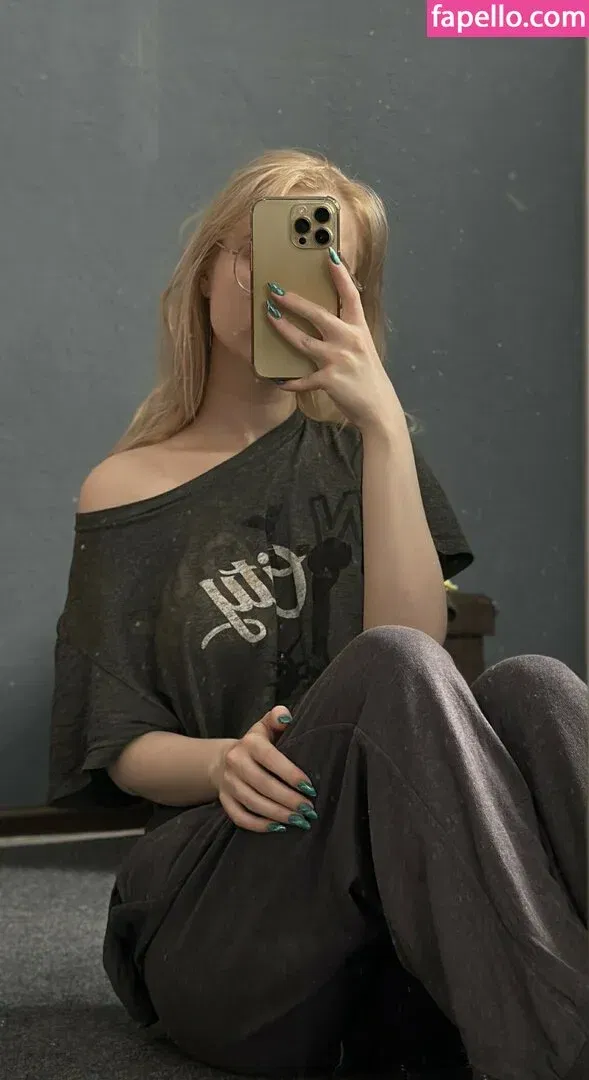 Fox_Happiness Onlyfans Photo Gallery 