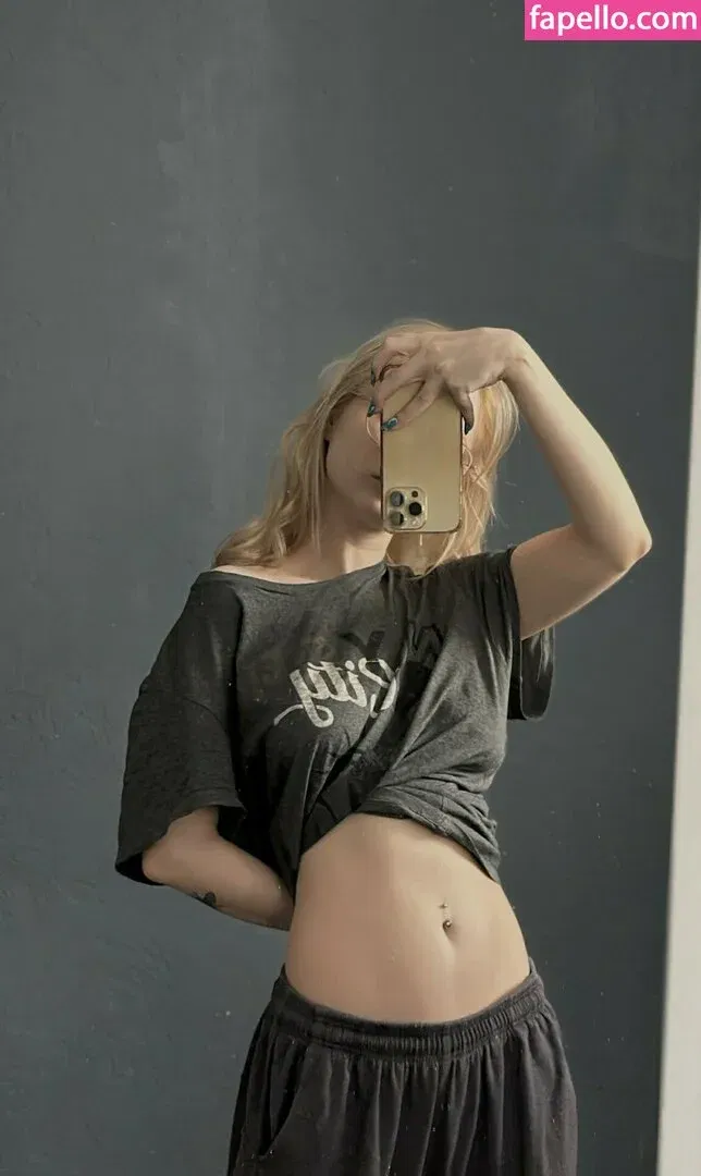 Fox_Happiness Onlyfans Photo Gallery 