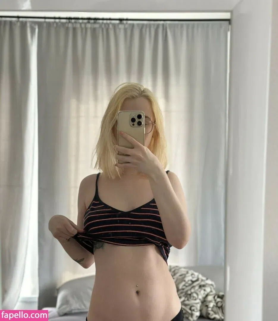 Fox_Happiness Onlyfans Photo Gallery 