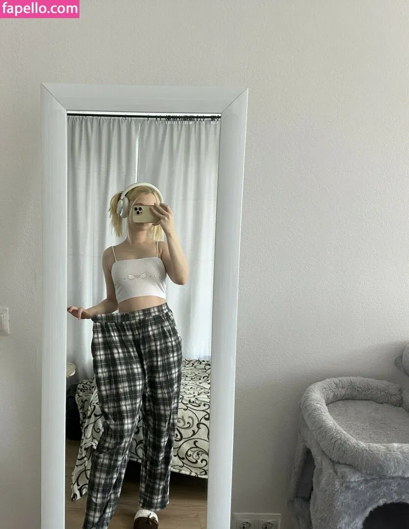 Fox_Happiness Onlyfans Photo Gallery 