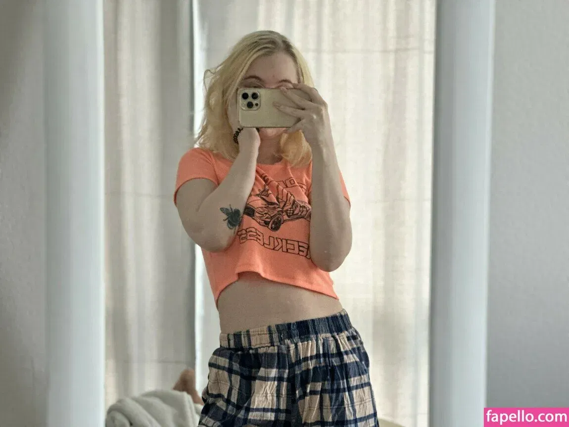 Fox_Happiness Onlyfans Photo Gallery 