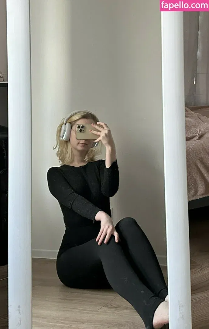 Fox_Happiness Onlyfans Photo Gallery 