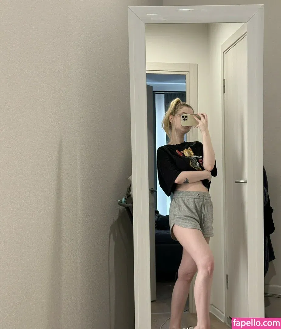 Fox_Happiness Onlyfans Photo Gallery 