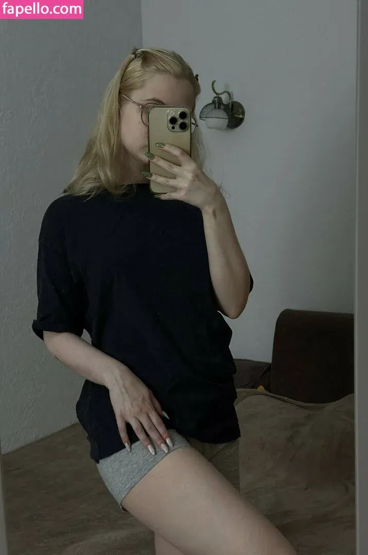 Fox_Happiness Onlyfans Photo Gallery 