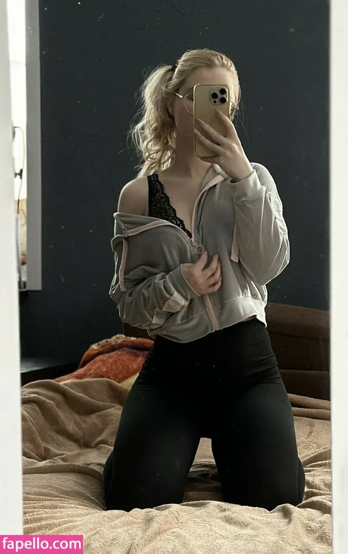 Fox_Happiness Onlyfans Photo Gallery 