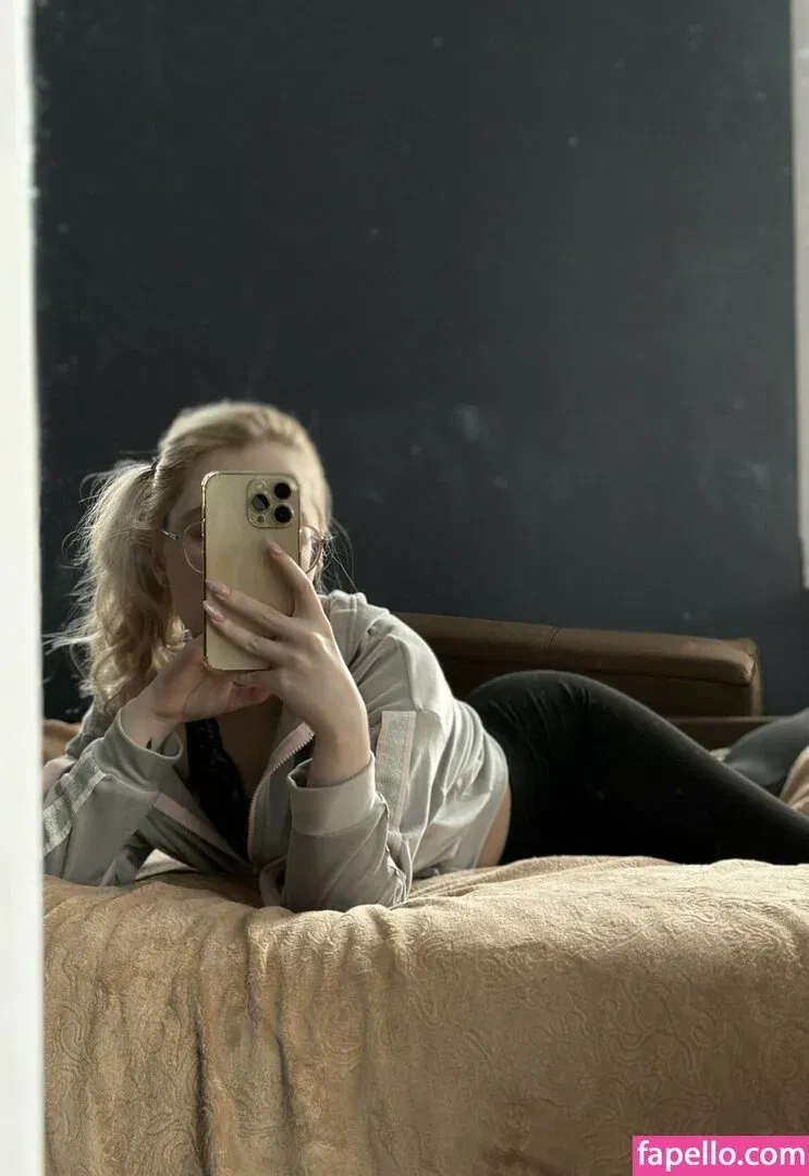 Fox_Happiness Onlyfans Photo Gallery 