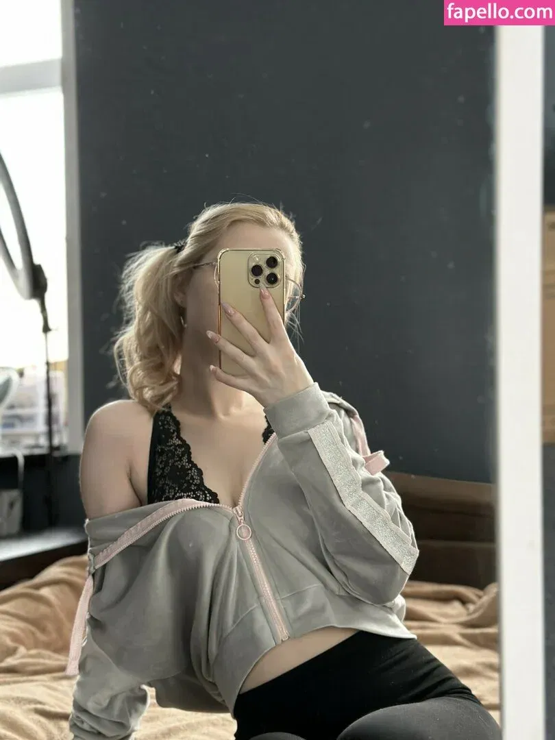 Fox_Happiness Onlyfans Photo Gallery 