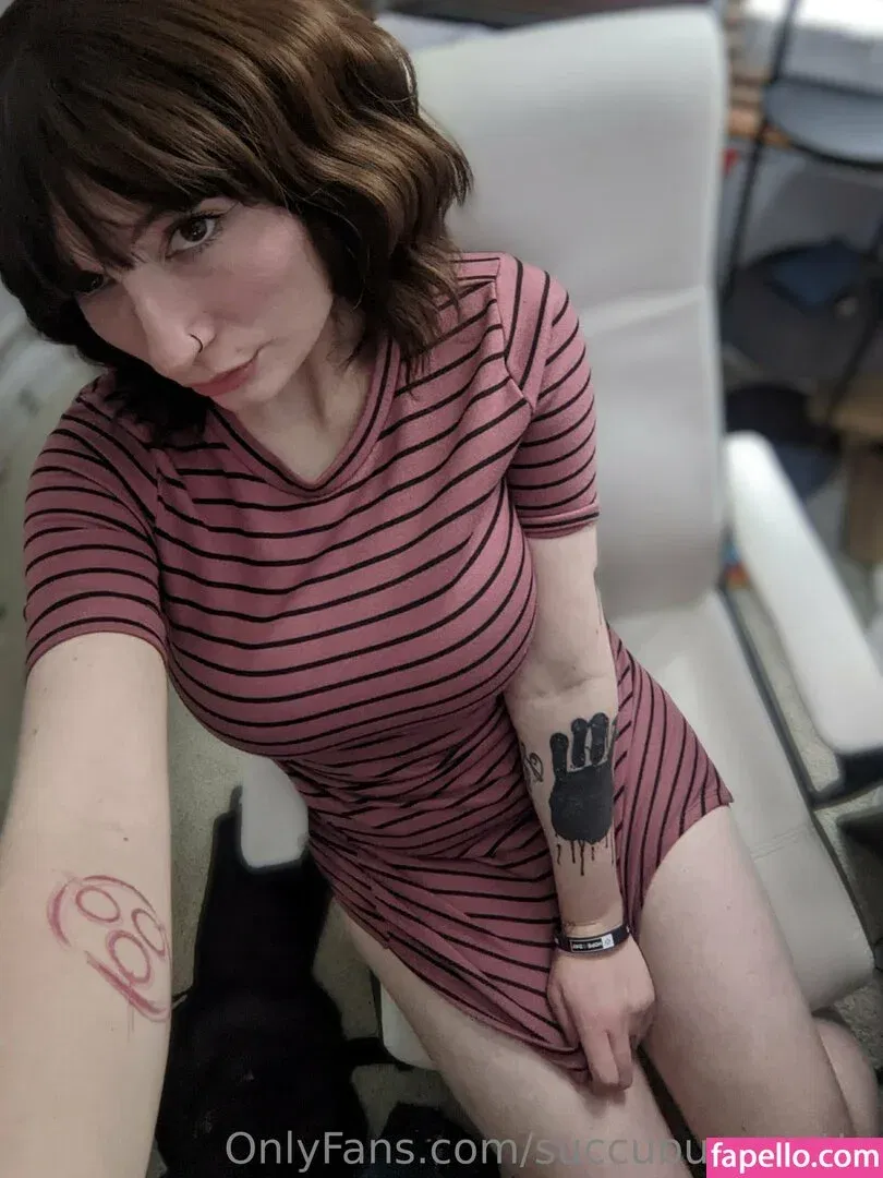 succubuscolette Onlyfans Photo Gallery 