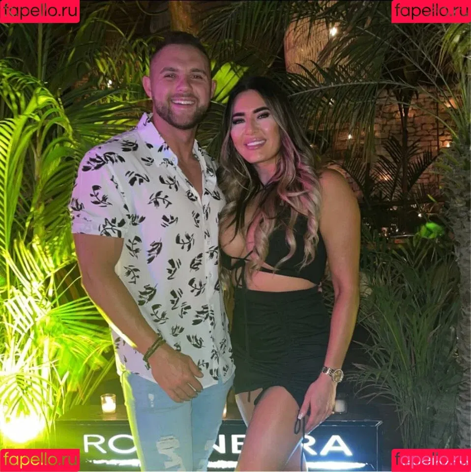 Ashleigh Lynnea Onlyfans Photo Gallery 