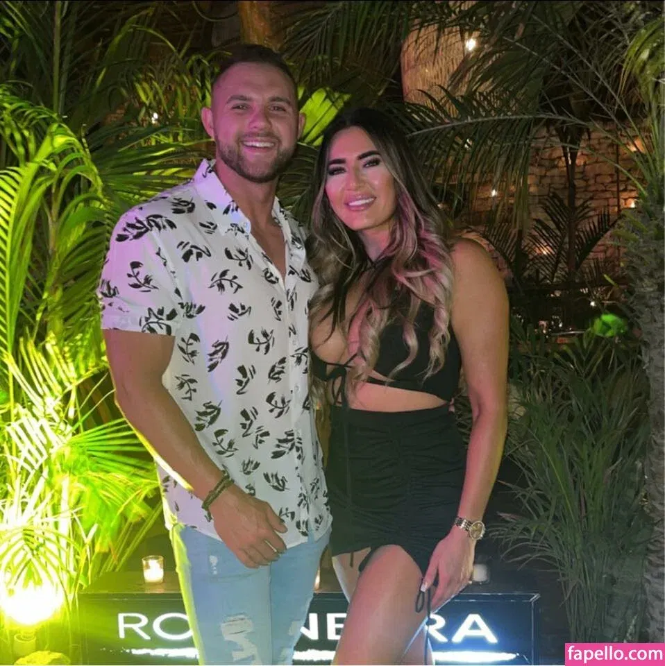 Ashleigh Lynnea Onlyfans Photo Gallery 