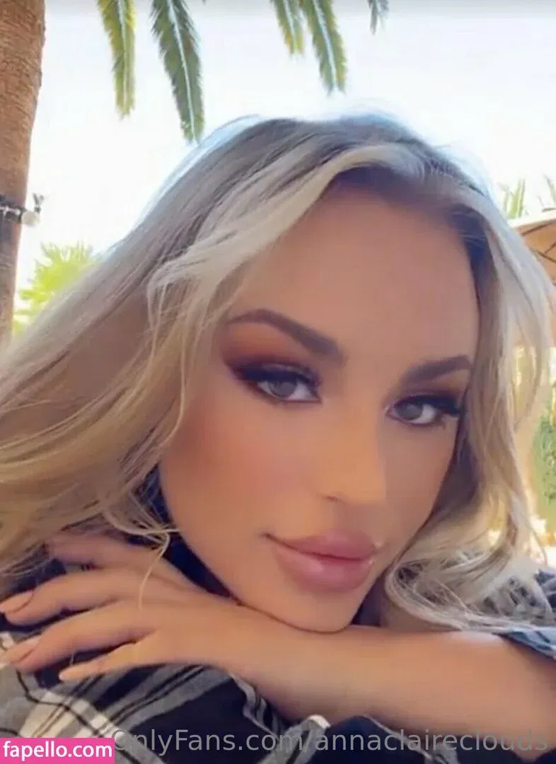 annaclaireclouds Onlyfans Photo Gallery 