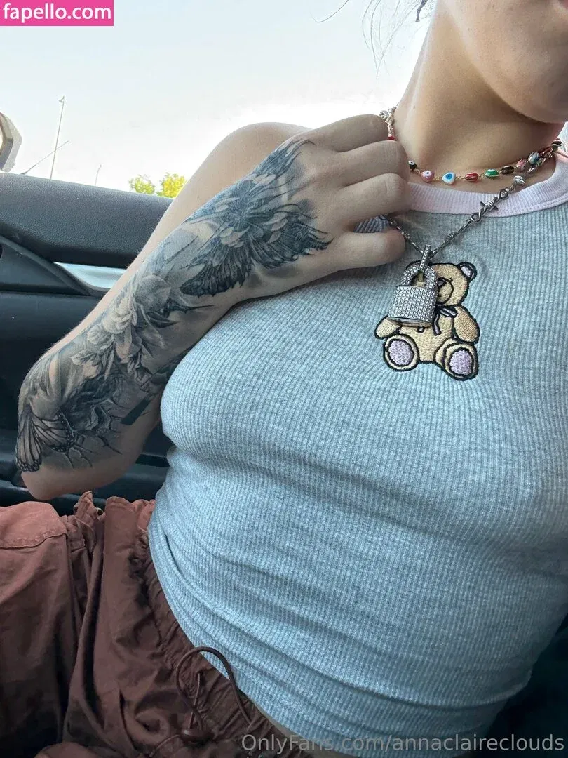 annaclaireclouds Onlyfans Photo Gallery 