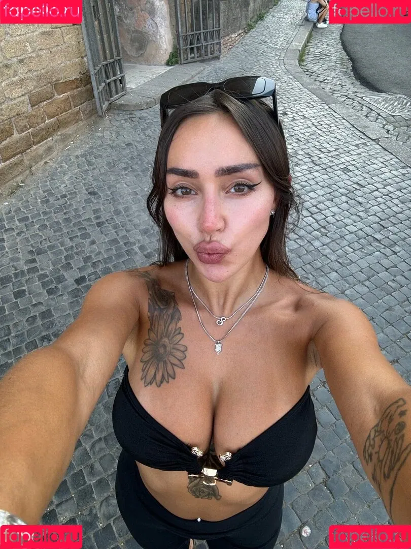 Sisi Rose Onlyfans Photo Gallery 