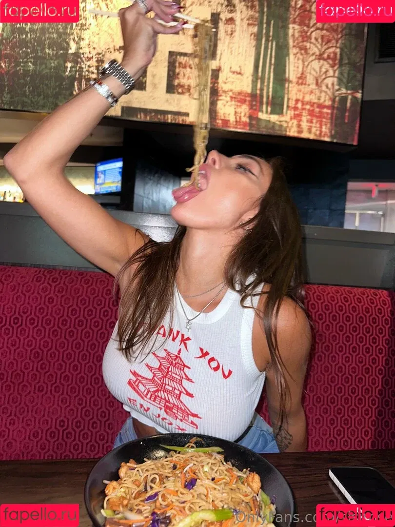 Sisi Rose Onlyfans Photo Gallery 