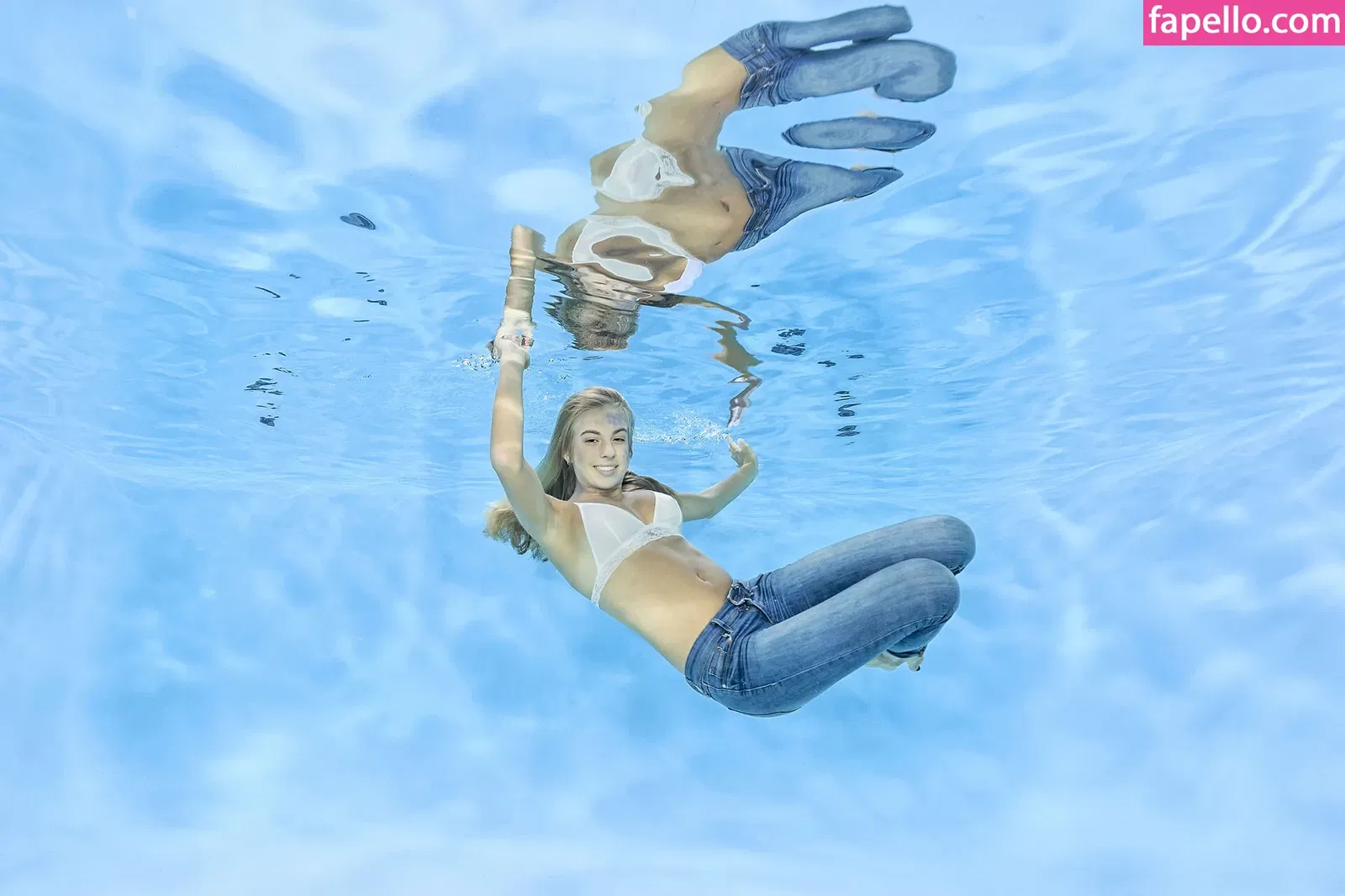 Luisasmiling Onlyfans Photo Gallery 