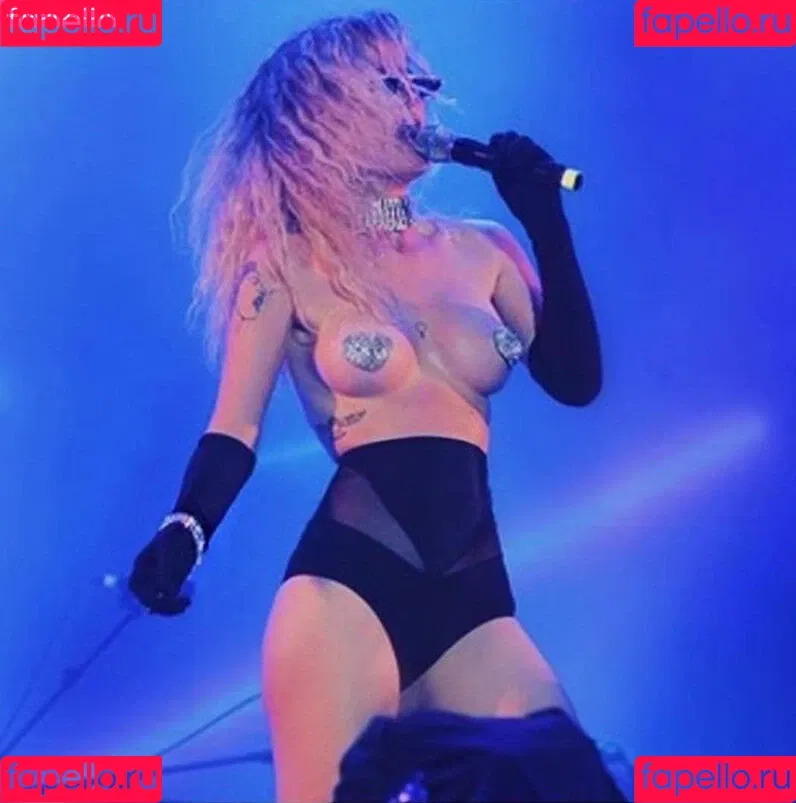 Ana Canas Onlyfans Photo Gallery 