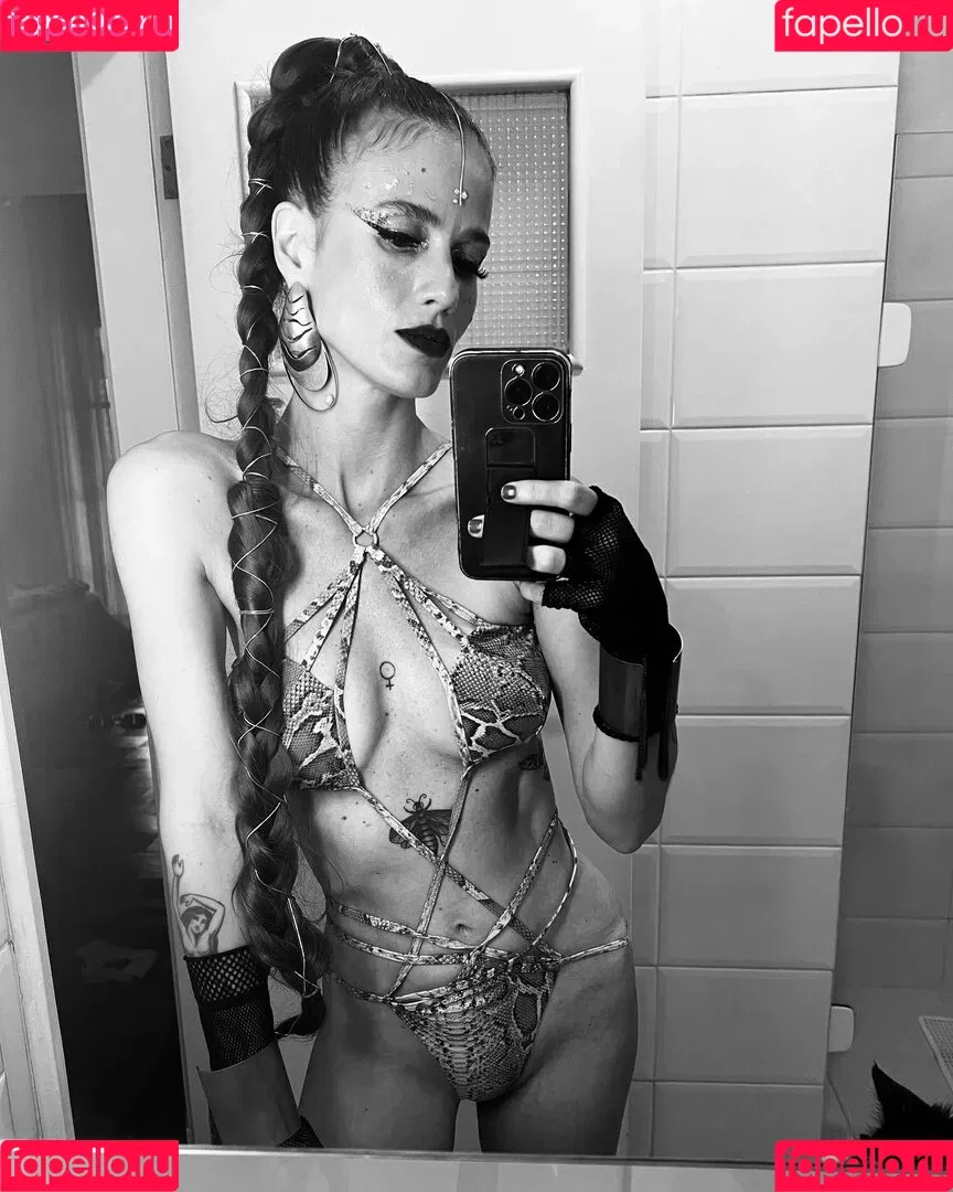 Ana Canas Onlyfans Photo Gallery 