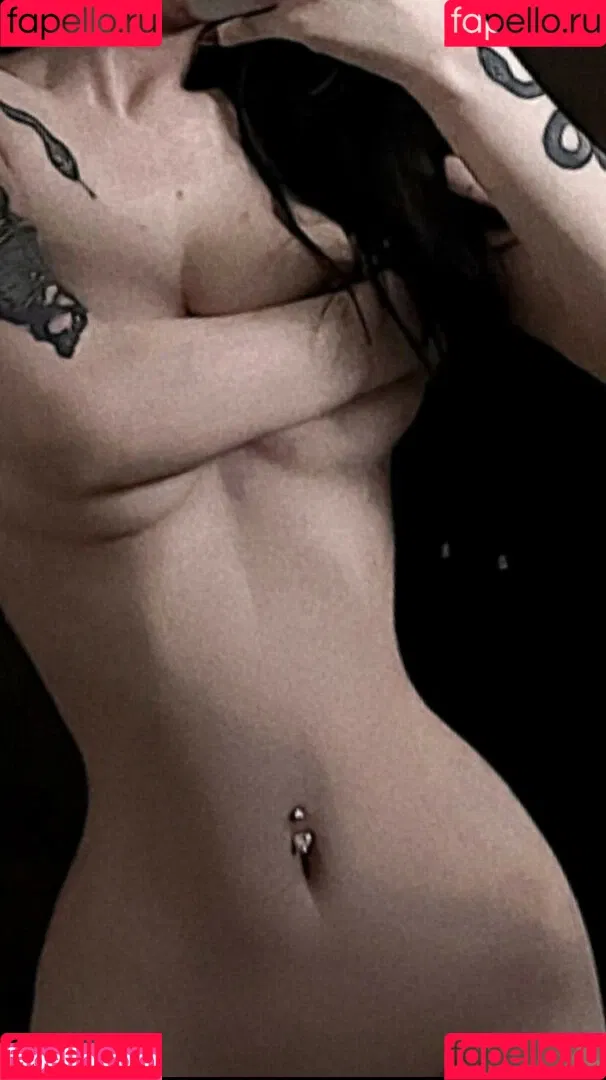 Veronica Lucifer Onlyfans Photo Gallery 