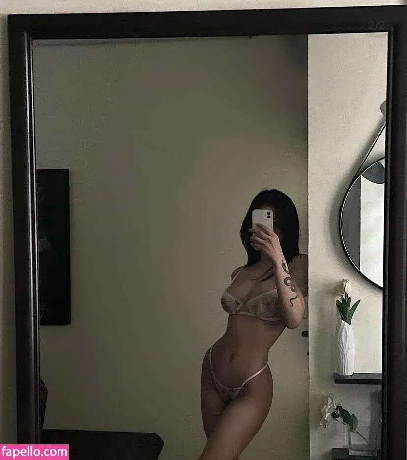 Veronica Lucifer Onlyfans Photo Gallery 