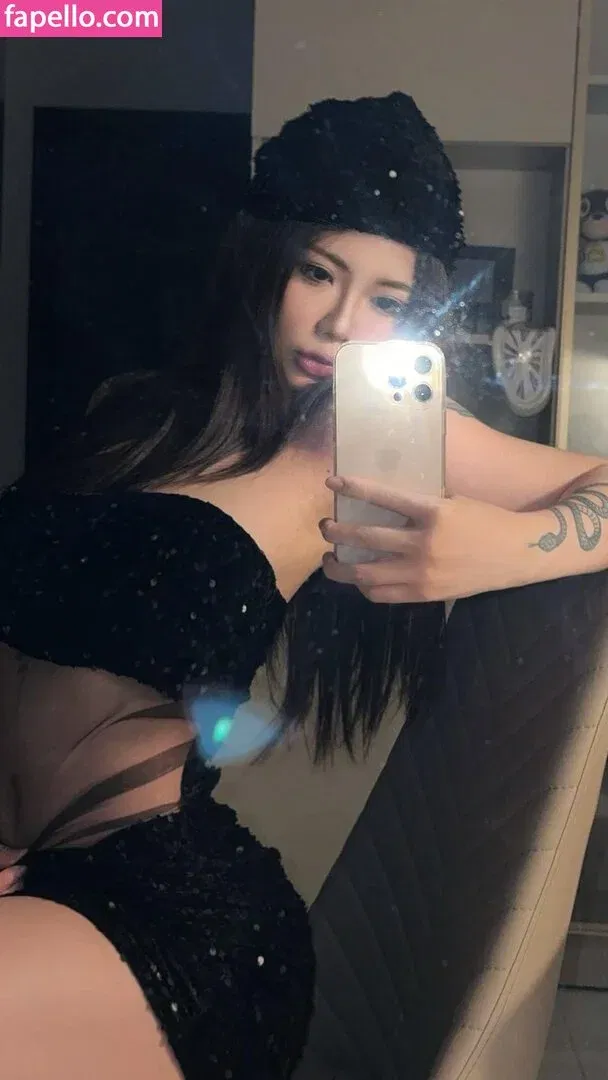 Veronica Lucifer Onlyfans Photo Gallery 