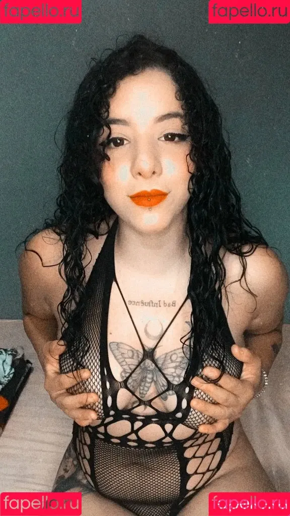 Badinfluenceisa Onlyfans Photo Gallery 