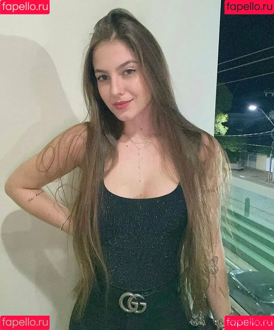 Alicia Gomes Oliveira Onlyfans Photo Gallery 