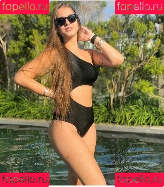 Alicia Gomes Oliveira Onlyfans Photo Gallery 