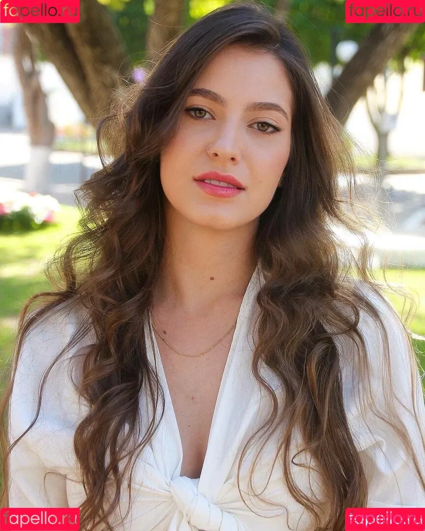 Alicia Gomes Oliveira Onlyfans Photo Gallery 