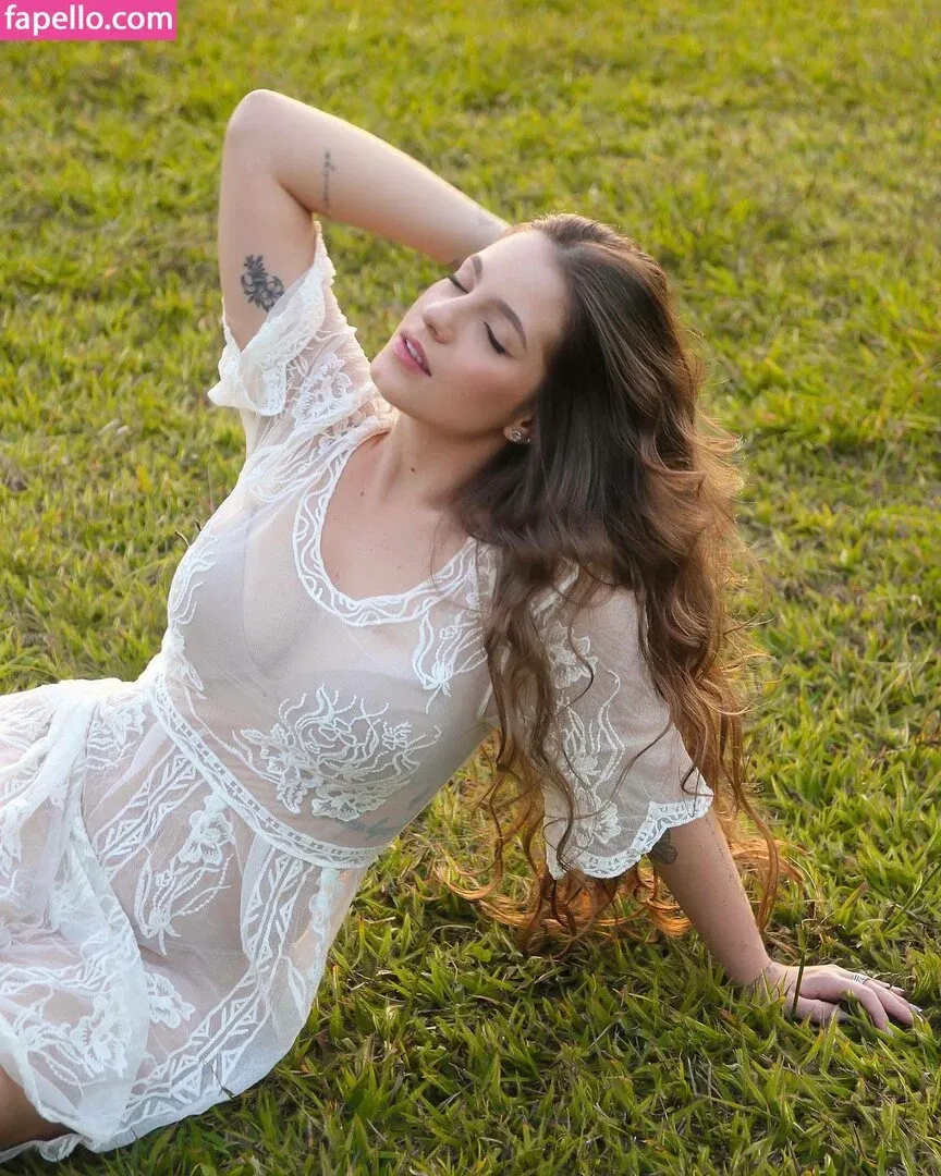 Alicia Gomes Oliveira Onlyfans Photo Gallery 