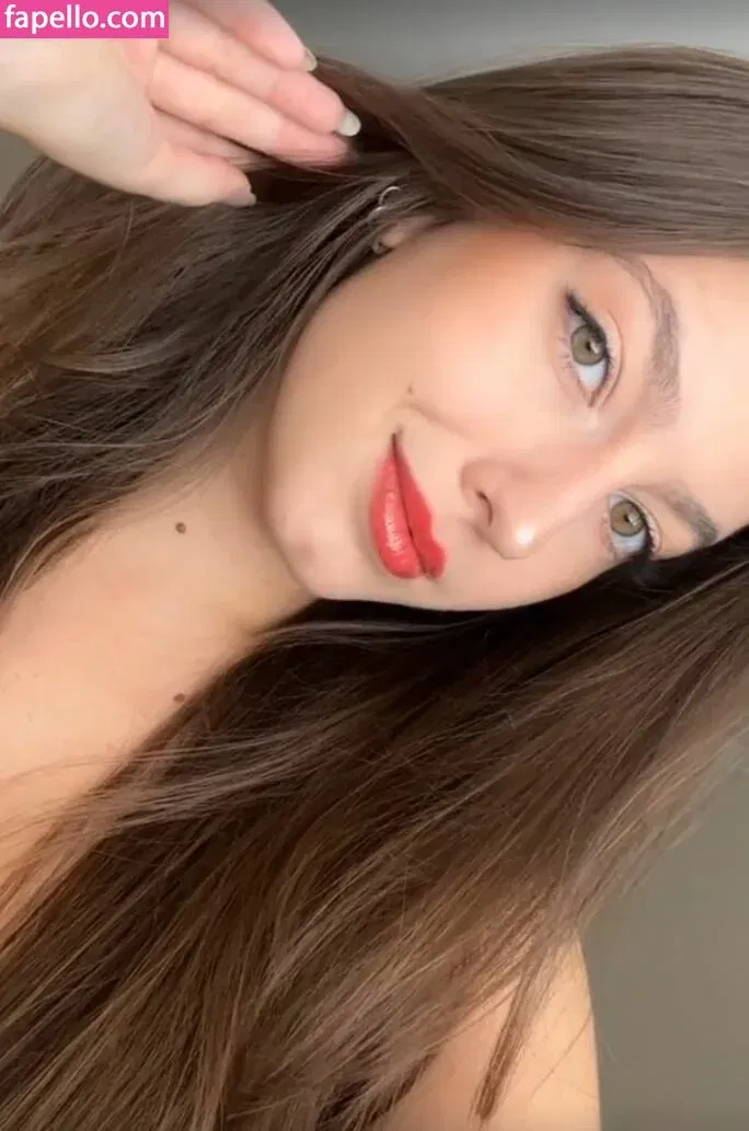 Alicia Gomes Oliveira Onlyfans Photo Gallery 