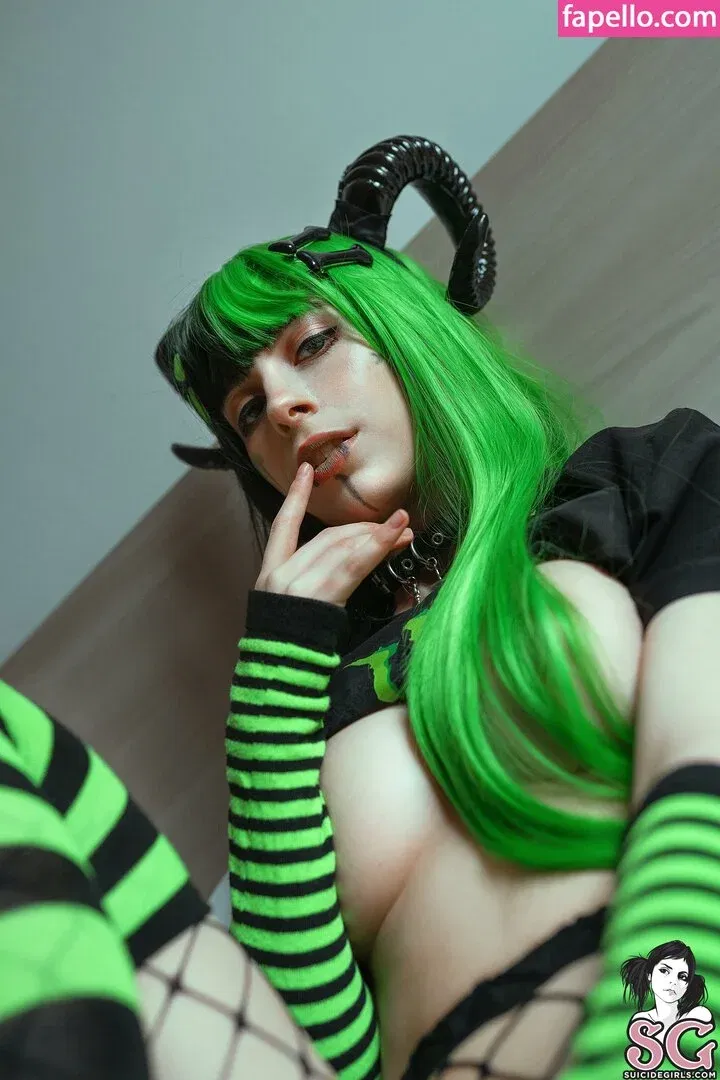 Loligaia Onlyfans Photo Gallery 