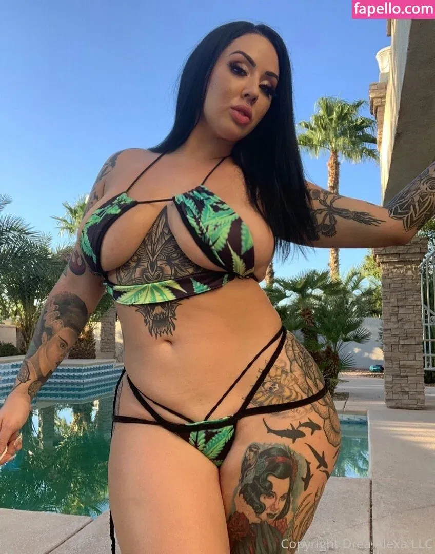 dreaalexatv Onlyfans Photo Gallery 