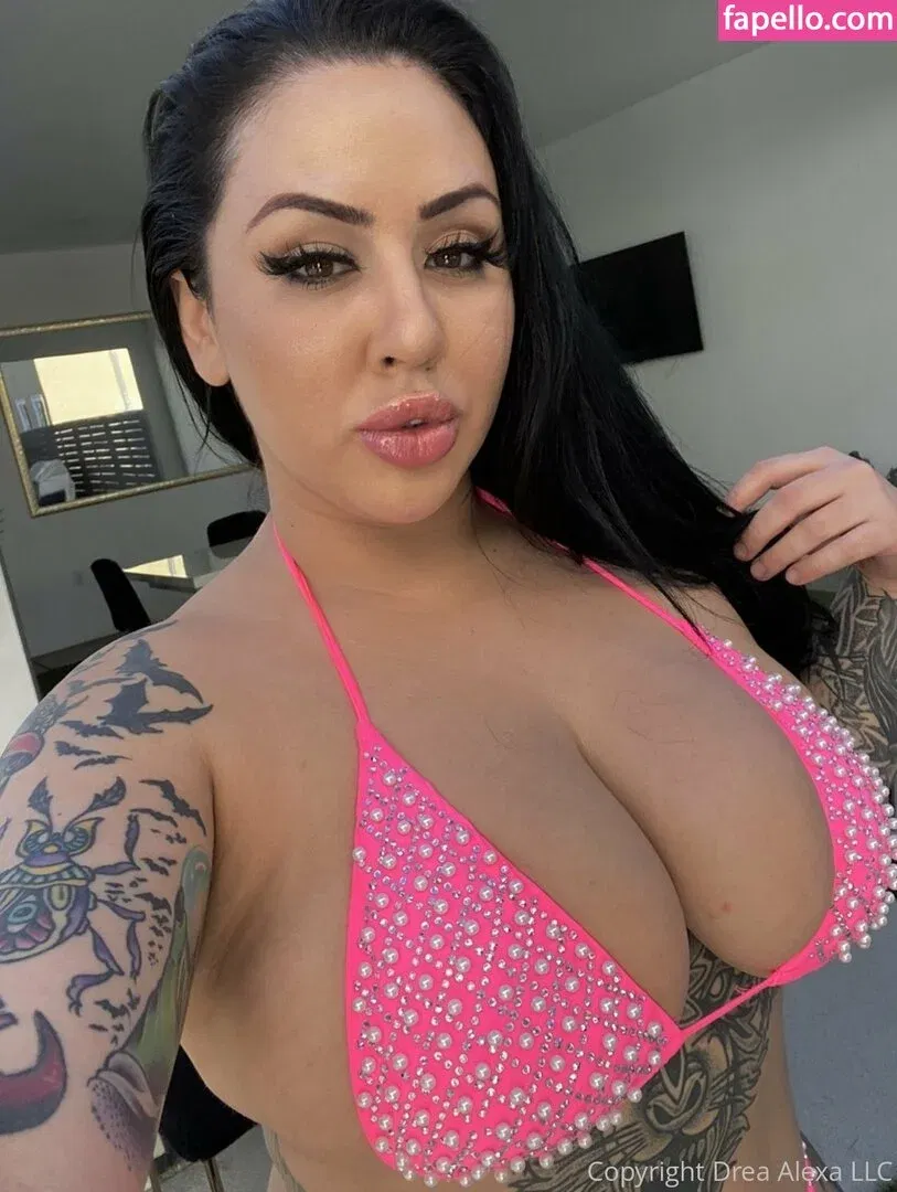 dreaalexatv Onlyfans Photo Gallery 