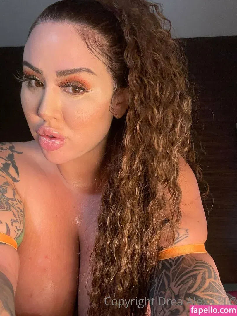 dreaalexatv Onlyfans Photo Gallery 