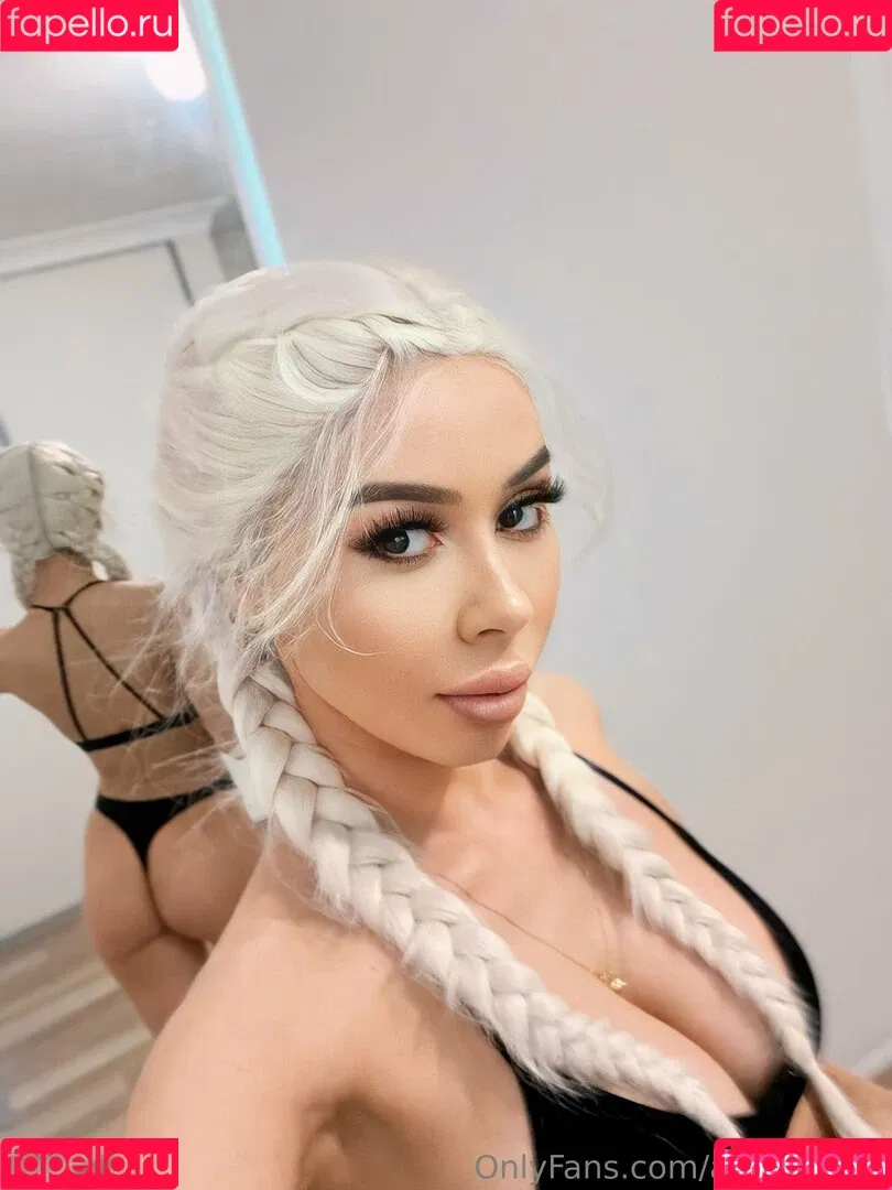 Alana Lister Onlyfans Photo Gallery 