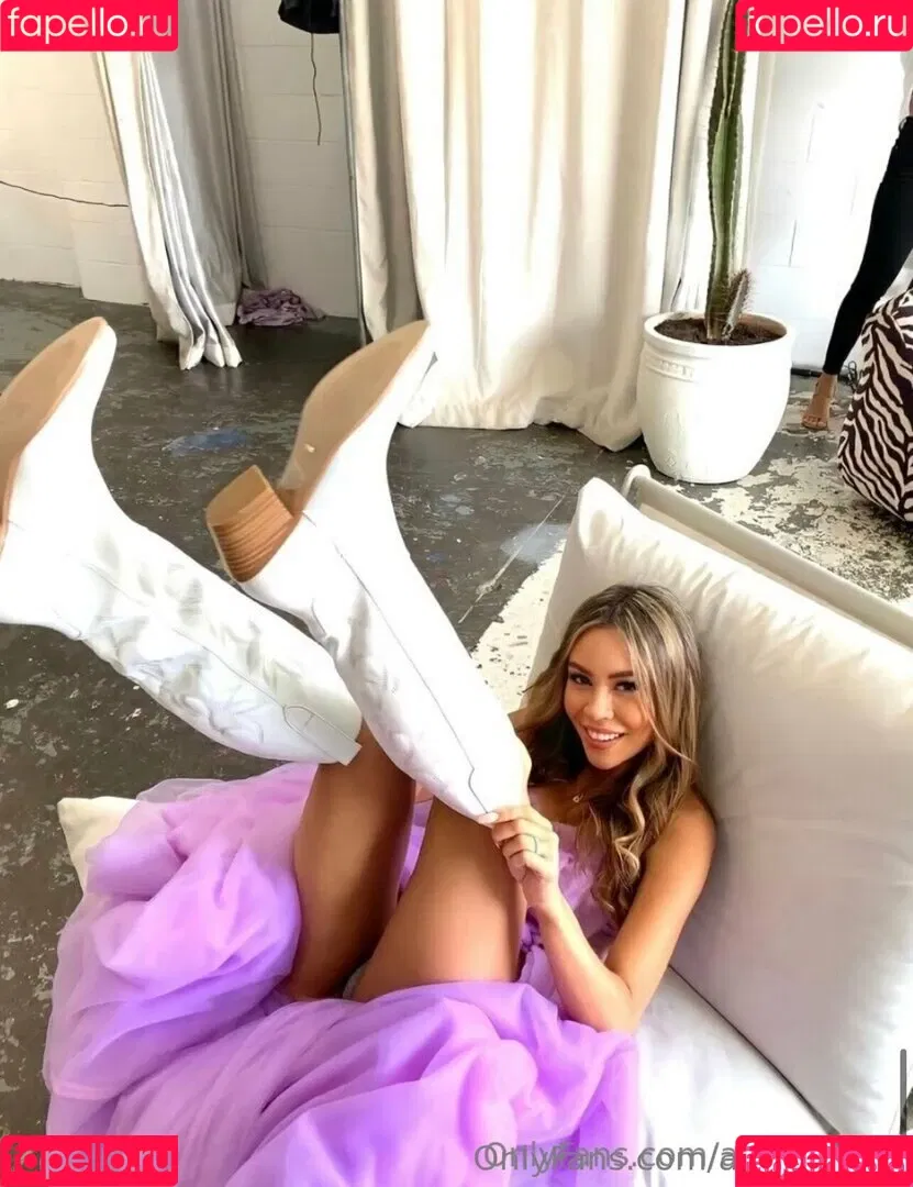 Alana Lister Onlyfans Photo Gallery 